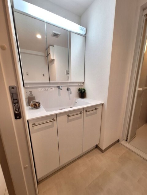 apartment 東京都葛飾区東金町１丁目12-1 廣川ビル　地下1階
