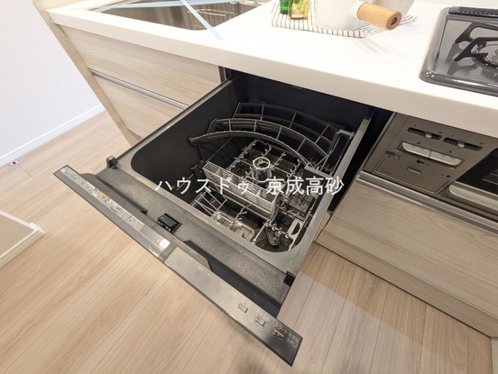 apartment 東京都葛飾区西亀有４丁目
地図を見る