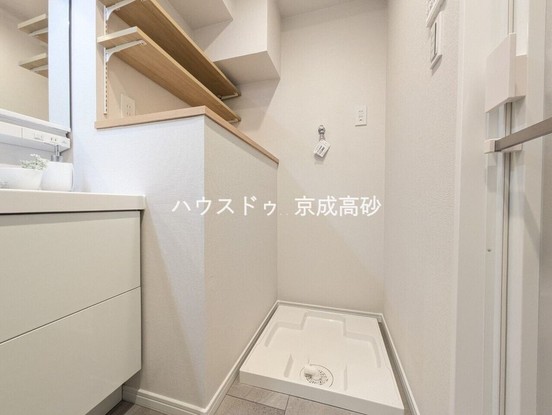 apartment 東京都葛飾区西亀有４丁目
地図を見る