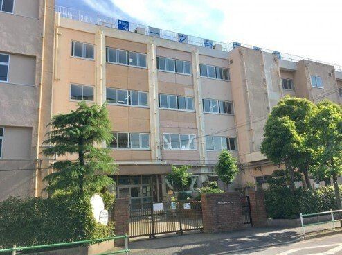 apartment 東京都葛飾区西亀有４丁目
地図を見る
