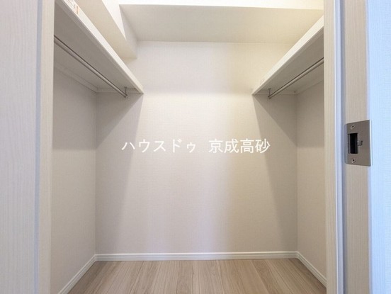 apartment 東京都葛飾区西亀有４丁目
地図を見る
