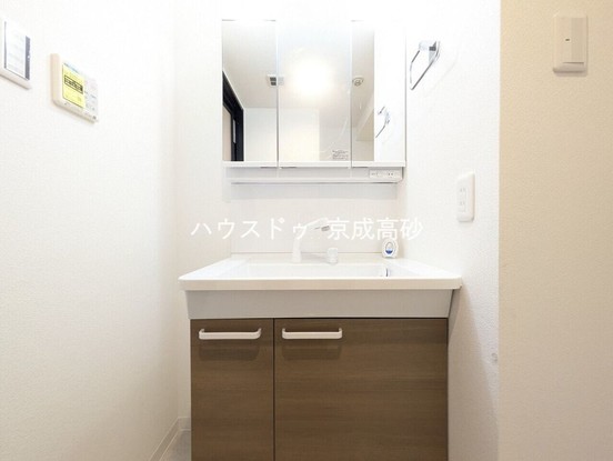 apartment 東京都葛飾区鎌倉３丁目16-3-1f