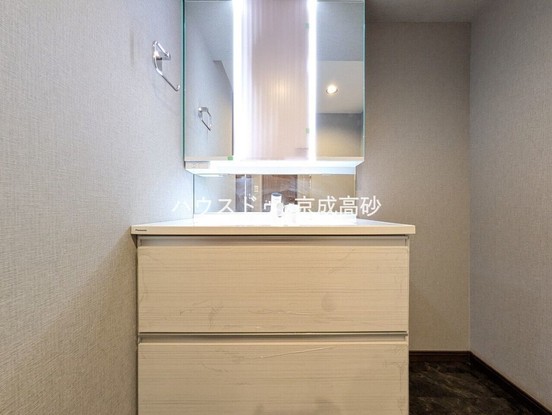 apartment 千葉県市川市市川南３丁目
地図を見る