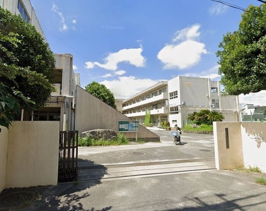 apartment 千葉県市川市東菅野２丁目
地図を見る