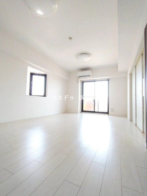 apartment 千葉県市川市東菅野２丁目
地図を見る