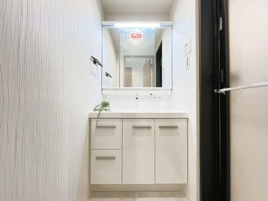 apartment 東京都葛飾区鎌倉３丁目16-3-1f