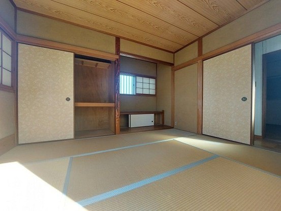 detached 大阪府泉南郡熊取町山の手台３丁目
地図を見る