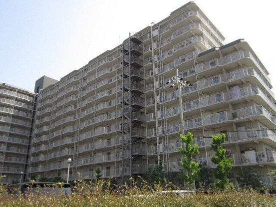 apartment 大阪府泉南郡熊取町朝代西３丁目749-3