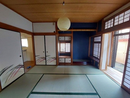 detached 大阪府泉南郡熊取町山の手台３丁目
地図を見る