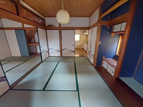 detached 大阪府泉南郡熊取町山の手台３丁目
地図を見る