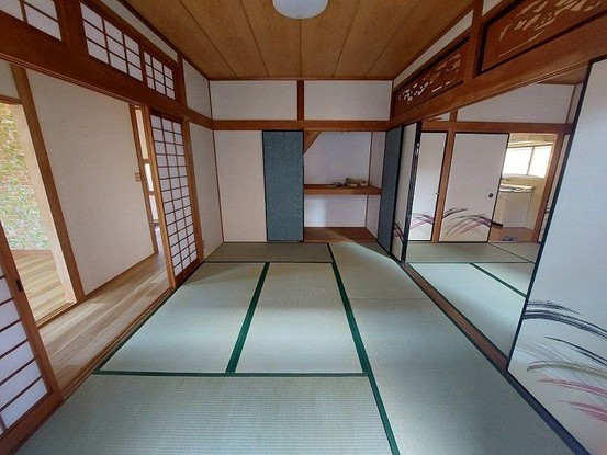 detached 大阪府泉南郡熊取町山の手台３丁目
地図を見る