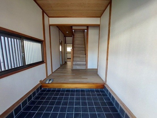 detached 大阪府泉南郡熊取町山の手台３丁目
地図を見る