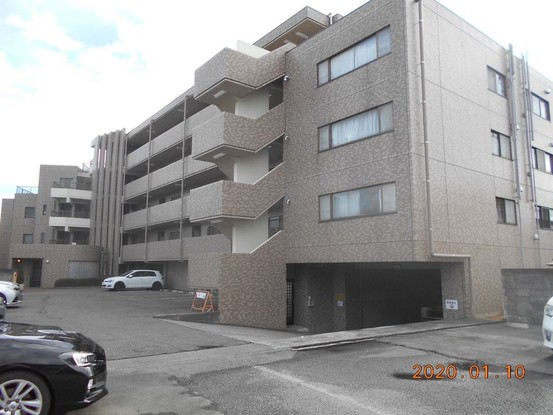 apartment 山梨県甲府市大里町5291 セットONE103