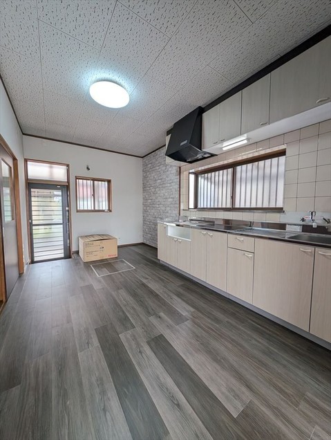 detached 愛知県江南市後飛保町中町
地図を見る