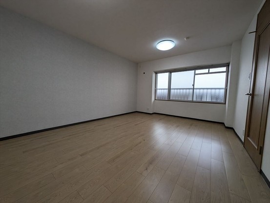 apartment 愛知県江南市上奈良町久保
地図を見る