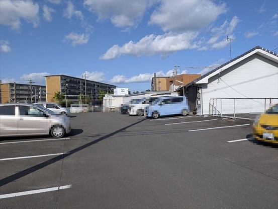 apartment 愛知県江南市前飛保町寺町
地図を見る