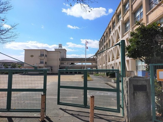 apartment 愛知県江南市前飛保町寺町
地図を見る