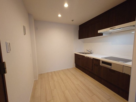 apartment 愛知県小牧市篠岡１丁目
地図を見る