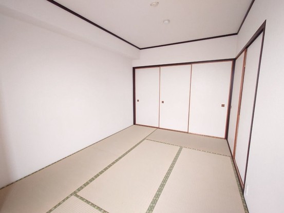apartment 愛知県小牧市篠岡１丁目
地図を見る