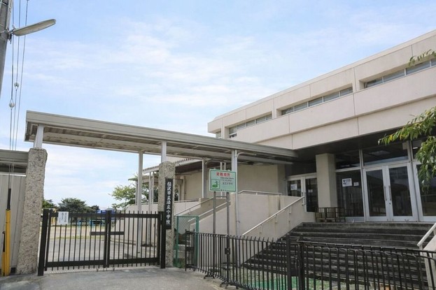 detached 愛知県稲沢市平和町西光坊大門南
地図を見る