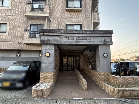 apartment 愛知県あま市上萱津川崎
地図を見る