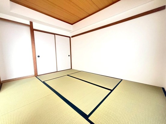 apartment 愛知県瀬戸市西松山町１丁目
地図を見る