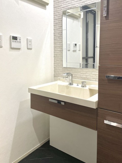 apartment 愛知県稲沢市井之口北畑町
地図を見る