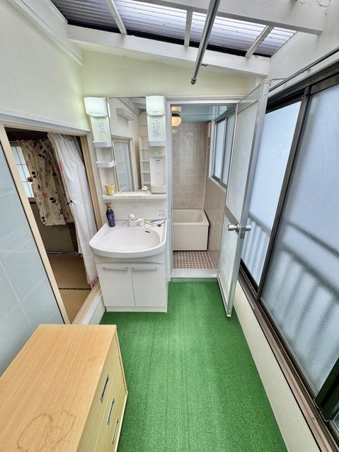 detached 東京都葛飾区亀有３丁目43-6 岩本ビル2階