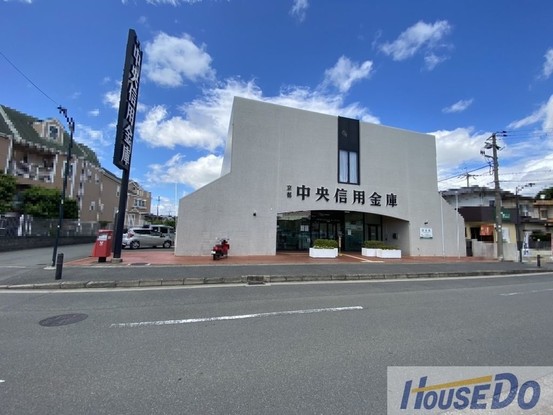 commercial 京都府宇治市小倉町山際
地図を見る