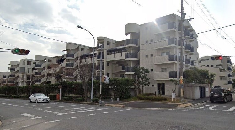 apartment 京都府木津川市兜台２丁目
地図を見る