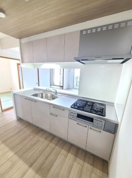 apartment 京都府木津川市兜台２丁目
地図を見る