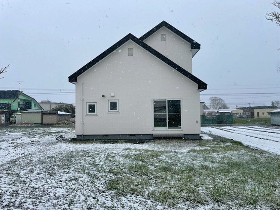 detached 北海道上川郡新得町屈足柏町１丁目
地図を見る