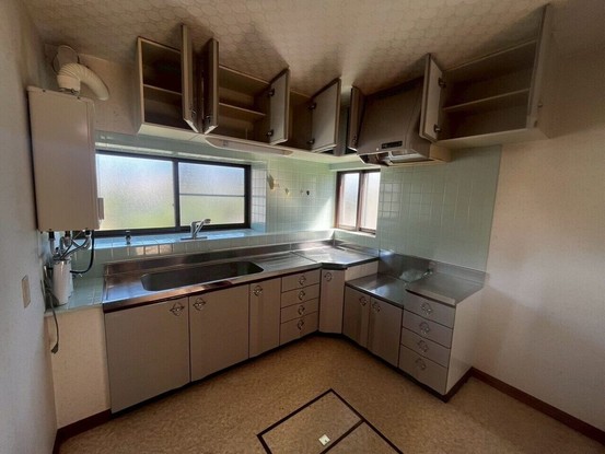 detached 北海道帯広市西八条南１４丁目2番地1