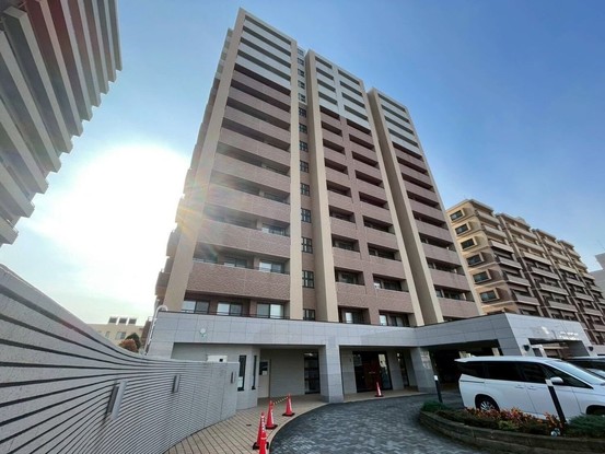 apartment 北海道帯広市西六条南１０丁目
地図を見る