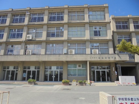 apartment 滋賀県大津市大萱１丁目
地図を見る
