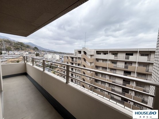 apartment 滋賀県大津市皇子が丘１丁目
地図を見る