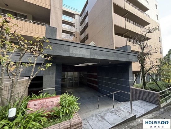 apartment 滋賀県大津市皇子が丘１丁目
地図を見る