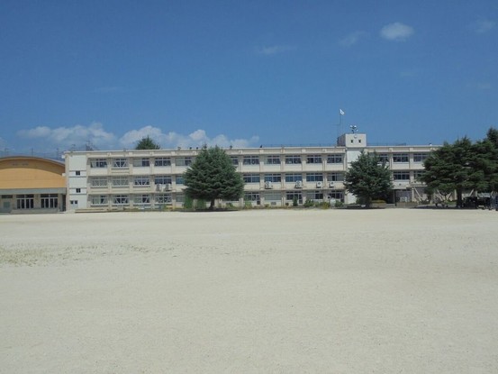 apartment 滋賀県大津市秋葉台
地図を見る