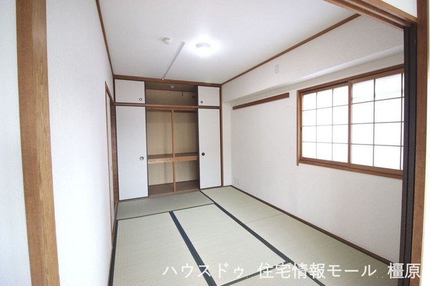 apartment 奈良県橿原市中曽司町
地図を見る