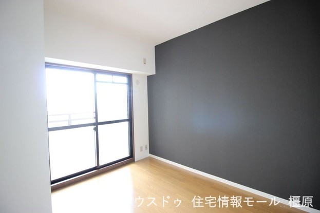 apartment 奈良県橿原市中曽司町
地図を見る