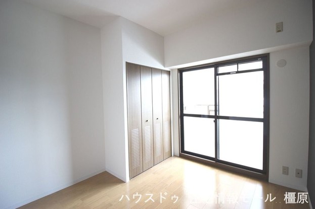 apartment 奈良県橿原市中曽司町
地図を見る