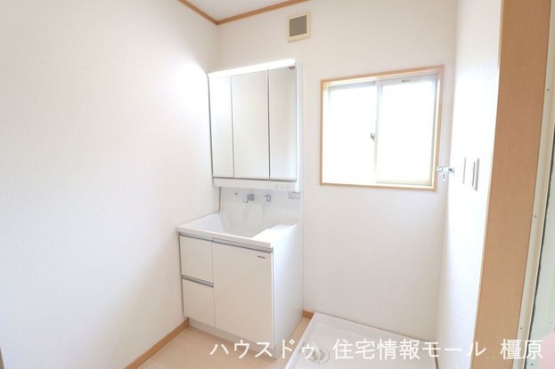 detached 奈良県橿原市醍醐町
地図を見る