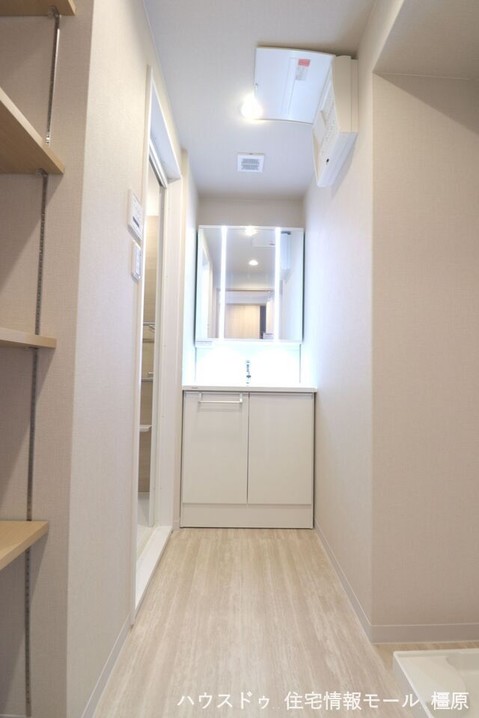 apartment 奈良県橿原市上品寺町
地図を見る