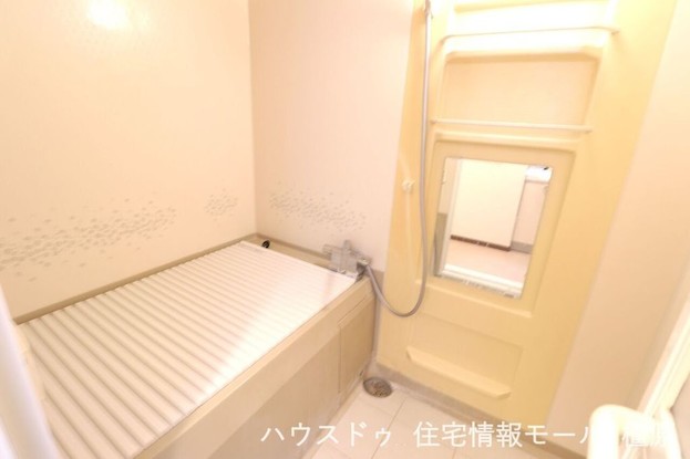 apartment 奈良県大和高田市旭南町
地図を見る