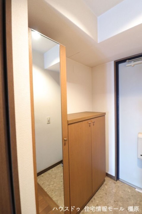 apartment 奈良県大和高田市旭南町
地図を見る