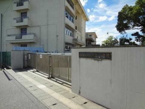 apartment 奈良県大和高田市旭南町
地図を見る
