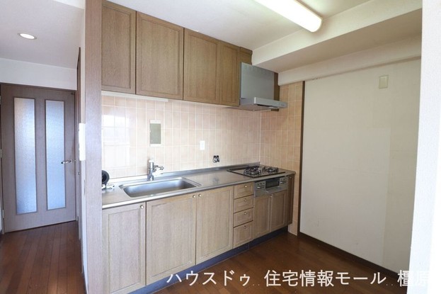 apartment 奈良県大和高田市旭南町
地図を見る
