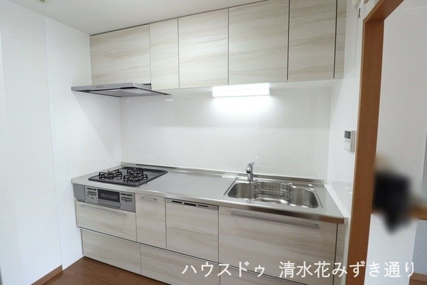 apartment 静岡県静岡市清水区楠新田
地図を見る