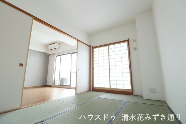 apartment 静岡県静岡市清水区楠新田
地図を見る