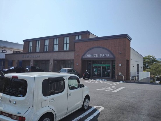 apartment 静岡県静岡市清水区楠新田
地図を見る